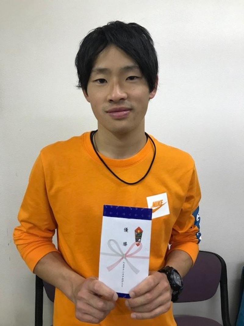 年末男子シングルス2019　優勝 高沢（賢）