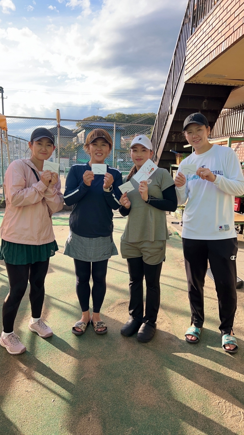 2024　マンスリーレディースカップ　チーム戦　10月31日（オープン）        優勝　水曜どうでしょう(堤、尾嵜、八島、高群)様