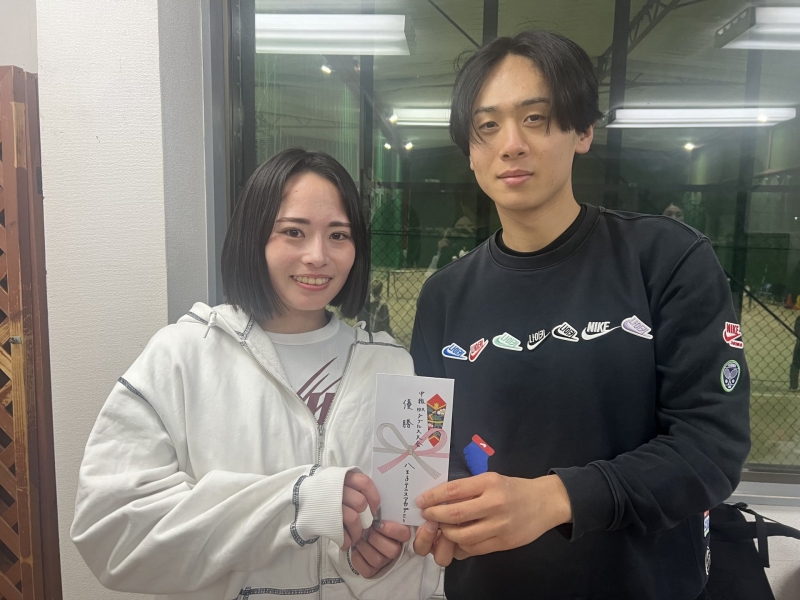 中級IX　優勝　新井・佐藤　様